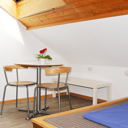 Camping Jungfrau Lauterbrunnen Ruang foto