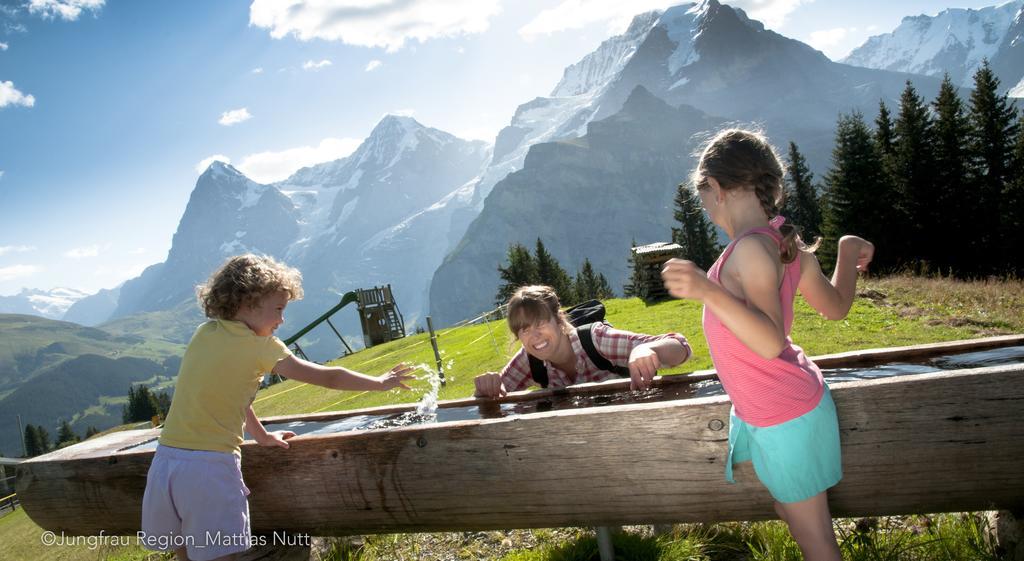 Camping Jungfrau Lauterbrunnen Bagian luar foto