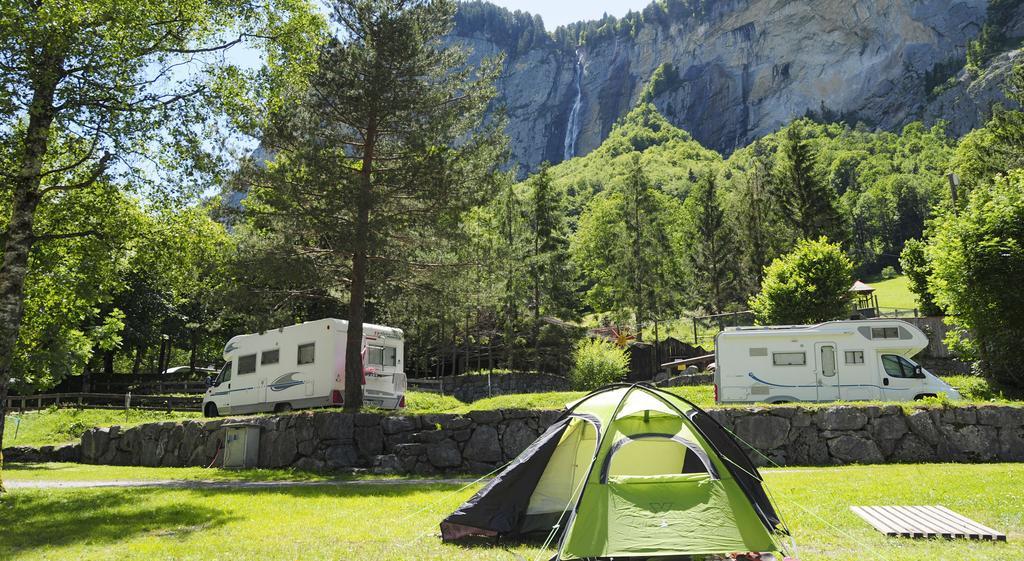 Camping Jungfrau Lauterbrunnen Bagian luar foto